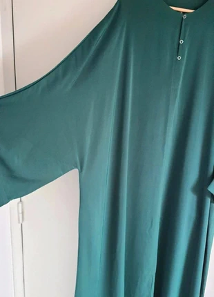 Abaya nidha verte haute qualité, marke: Egypte, zustand: Neu, größe: Einheitsgröße, 19,00 €, 20,65 € inklusive Vinted-Käuferschutz