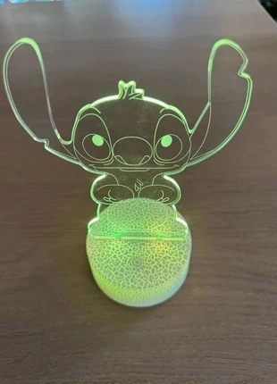 Lampe veilleuse Stitch multicolore, état: Neuf sans étiquette, 9,90 €, 11,10 € Protection acheteurs incluse