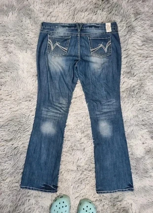 Jeans évasé large baggy broderies y2k vintage USA skate, marke: Vintage Dressing, zustand: Sehr gut, größe: XS / 34 / 6, 13,00 €, 14,35 € beinhaltet Vinted-Käuferschutz Pro