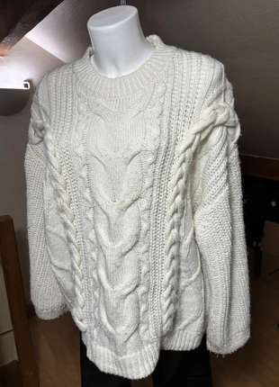 Pull à mailles torsadées blanc cassé H&M – Taille M, marke: H&M, zustand: Gut, größe: M / 38 / 10, 5,00 €, 5,95 € inklusive Vinted-Käuferschutz