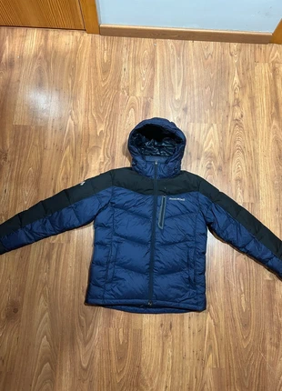 Chaqueta Montbell acolchada con capucha Talla M, marque: Montbell, état: Très bon état, taille: M, 160,00 €, 168,70 € Protection acheteurs incluse