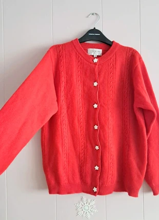 Gorgeous red knitted cardigan true vintage upcyled with snowflake buttons, brand: Unique Vintage, condition: Very good, size: S / UK 8-10, £25.00, £26.95 includes Buyer Protection