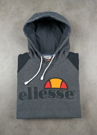 Sweat à capuche Ellesse M noir gris logo brodé streetwear chaud confortable automne hiver, marke: Ellesse, zustand: Sehr gut, größe: M, 15,00 €, 16,45 € inklusive Vinted-Käuferschutz