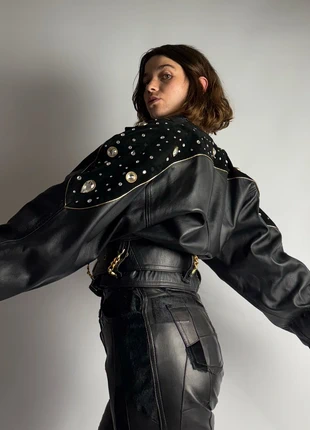 80s 90s veste biker cuir daim ceinture métallique studs rivets œillets sertis rare, marke: Vintage, zustand: Sehr gut, größe: M / 38 / 10, 280,00 €, 294,70 € beinhaltet Vinted-Käuferschutz Pro