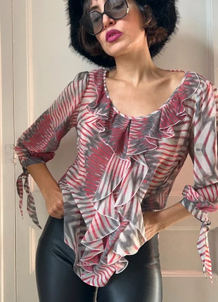 Vintage geometric striped silk ruffle neck blouse, marque: Vintage Dressing, état: Très bon état, taille: XL / 42 / 14, 40,00 €, 42,70 € Protection acheteurs incluse