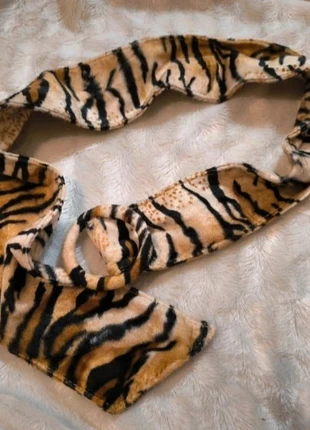 Ceinture fausse fourrure imprimé tigre – boucle ronde chic, marke: sansnom., zustand: Sehr gut, größe: Größenverstellbar, 5,00 €, 5,95 € beinhaltet Vinted-Käuferschutz Pro