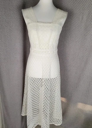 Robe dentelle Sandro, brand: Sandro, condition: Very good, size: M / 38 / 10, €80.00, €84.70 includes Buyer Protection