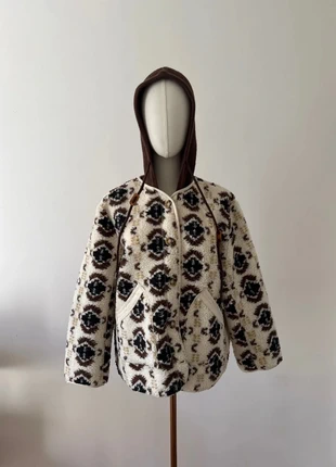 🤍 Veste Season moutonnée blanche à capuche – Taille M/L, marke: Season, zustand: Neu, mit Etikett, größe: L / 40 / 12, 45,00 €, 47,95 € inklusive Vinted-Käuferschutz