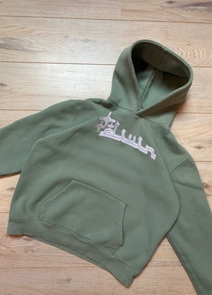 Pull/hoodie Sweat à capuche DivinByDivin vert sauge brodé – taille M – logo beige/blanc/argent, brand: Divinbydivin, condizioni: Nuovo senza cartellino, taglia: M, €60.00, €63.70 include la Protezione acquisti