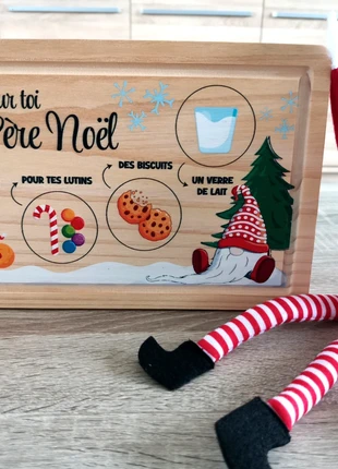 Planche de bois pour le père Noël 🎅, merk: Noël, staat: Nieuw zonder prijskaartje, € 10,00, € 11,20 inclusief Kopersbescherming