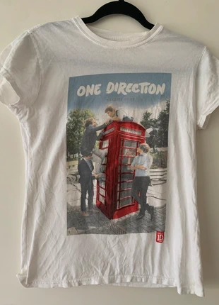 One Direction band T-shirt – Gildan Softstyle maat S, marque: One Direction, état: Très bon état, taille: S / 36 / 8, 3,00 €, 3,85 € Protection acheteurs incluse