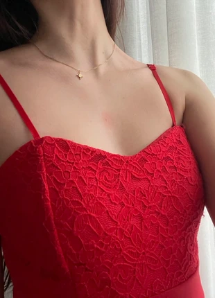 Abito rosso elegante, marque: Rosso, état: Très bon état, taille: S / 36 / 8, 8,00 €, 9,10 € Protection acheteurs incluse