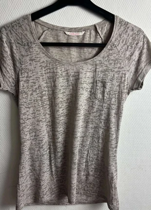 T-shirt Camaïeu gris chiné texturé – Taille M – Petit col rond & poche poitrine, brand: Camaïeu, condition: Very good, size: M / 38 / 10, €2.00, €2.80 includes Buyer Protection