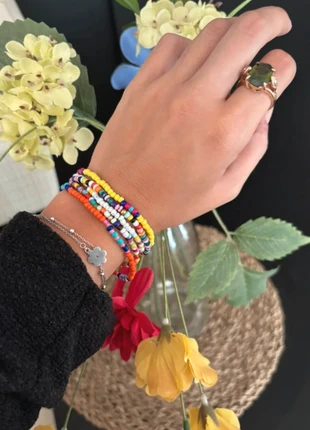Lot bracelets, merk: POP, staat: Heel goed, € 2,00, € 2,80 inclusief Kopersbescherming