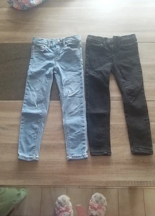 Lot de 2 jean, marque: Kiabi, état: Très bon état, taille: 5 ans / 110 cm, 3,00 €, 3,85 € Protection acheteurs incluse