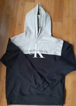 Ck Kapuzensweater schwarz, brand: Calvin Klein, condizioni: Ottime, taglia: 12 anni / 152 cm, €20.00, €21.70 include la Protezione acquisti