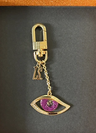 Taylor Swift the Life of a showgirl Porte clé eyes violet, marque: Taylor Swift, état: Neuf sans étiquette, 20,00 €, 21,70 € Protection acheteurs incluse