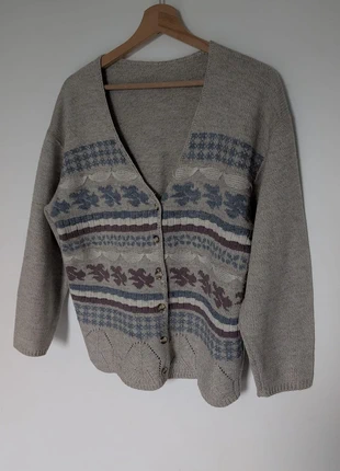 Cardigan vintage en laine motifs géométriques – Tons beige, bleu et mauve, marque: Unique, état: Très bon état, taille: M / 38 / 10, 12,00 €, 13,30 € Protection acheteurs incluse