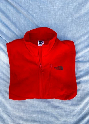 The North Face Polaire Rouge – Taille M Homme, marque: The North Face, état: Très bon état, taille: M, 40,00 €, 42,70 € Protection acheteurs incluse