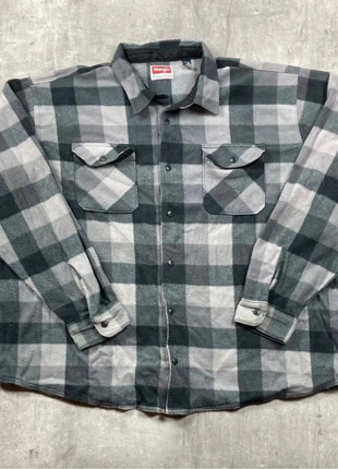 Chemise Wrangler Hiver à carreaux Gris et Noir taille 3XL, brand: Wrangler, condition: Satisfactory, size: XXXL, €8.99, €10.14 includes Buyer Protection Pro
