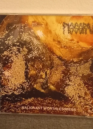 Pissgrave - Malignant Nothingness CD - black death grindcore, condizioni: Ottime, €13.00, €14.35 include la Protezione acquisti