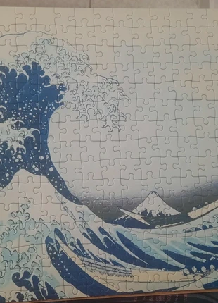 Puzzle La Grande Onda Hokusai 300 pezzi, marke: Ravensburger, zustand: Sehr gut, 5,00 €, 5,95 € inklusive Vinted-Käuferschutz