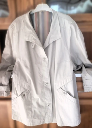 manteau léger vintage, état: Très bon état, taille: XXXL / 46 / 18, 12,00 €, 13,30 € Protection acheteurs incluse