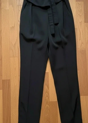 Pantalon noir à pinces fluide, coupe skinny, de la marque Sunday Free Paris – Taille 38., brand: SunDay, condition: Very good, size: M / 38 / 10, €3.60, €4.48 includes Buyer Protection Pro