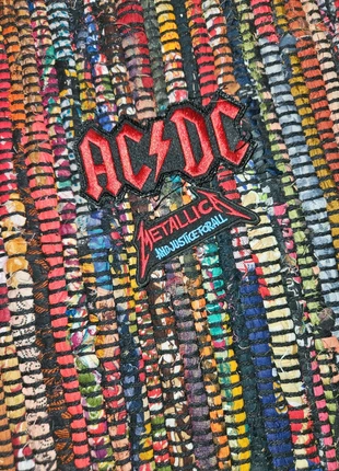 Écussons Metallica et ACDC, marque: Metallica, état: Neuf sans étiquette, 5,00 €, 5,95 € Protection acheteurs incluse