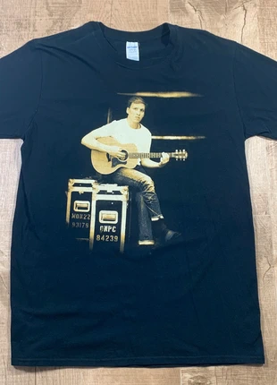 Tee-shirt / George Ezra / L / 48.5x73.5cm / Vibe acoustique & chill / 0429, marque: Gildan, état: Bon état, taille: L, 5,00 €, 5,95 € Protection acheteurs (Pro) incluse