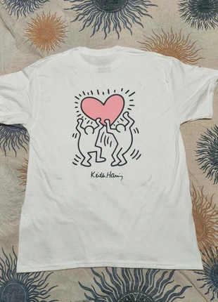 T-shirt Keith Haring blanc Cœur rose & silhouettes Taille L, brand: Coton, condizioni: Nuovo senza cartellino, taglia: L, €14.99, €16.44 include la Protezione acquisti