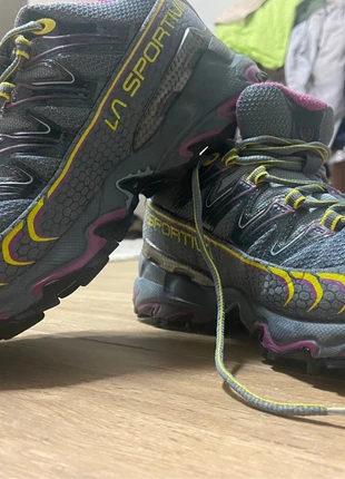 Scarpa trail La sportiva tg 38,5 in Goretex, brand: La Sportiva, condizioni: Nuovo senza cartellino, taglia: 38.5, €65.00, €68.95 include la Protezione acquisti