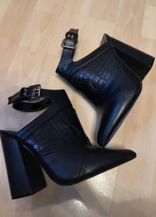 Far15 Vegan Leather Ankle Boots with Sling back Detail. Excellent condition!, brand: far15, condition: Very good, size: 3, £8.00, £9.10 includes Buyer Protection
