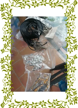 Lot pour fabriquer des colliers, marque: sans marque, état: Neuf avec étiquette, taille: Taille unique, 10,00 €, 11,20 € Protection acheteurs incluse