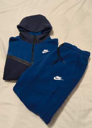 Ensemble Nike Tech, brand: Nike, condition: Very good, size: S, €40.00, €42.70 includes Buyer Protection