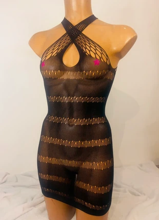 Black patterned mini dress – cross front, état: Neuf sans étiquette, 3,60 €, 4,48 € Protection acheteurs incluse