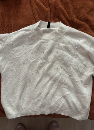 Parel trui met korte mouwen, merk: Wibra, staat: Goed, maat: L / 40 / 12, € 2,00, € 2,80 inclusief Kopersbescherming