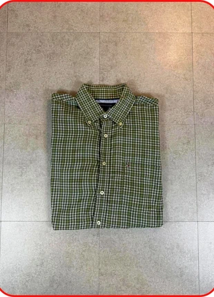 👔 Chemise Tommy Hilfiger – Carreaux verts & blancs – Taille L – Très bon état, merk: Tommy Hilfiger, staat: Heel goed, maat: L, € 30,00, € 32,20 inclusief Kopersbescherming