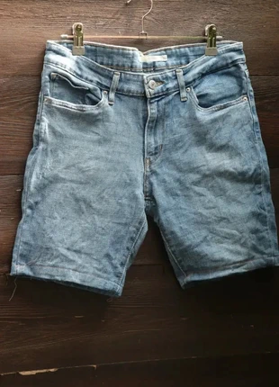 Short Levi's 711 skinny – homme, taille 30, marque: Levi's, état: Très bon état, taille: M, 8,00 €, 9,10 € Protection acheteurs (Pro) incluse