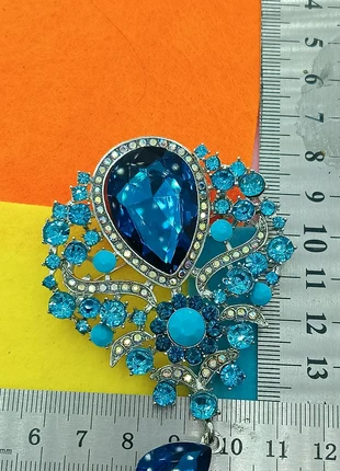 Broche, merk: Montre.fr, staat: Heel goed, € 5,00, € 5,95 inclusief Kopersbescherming Pro