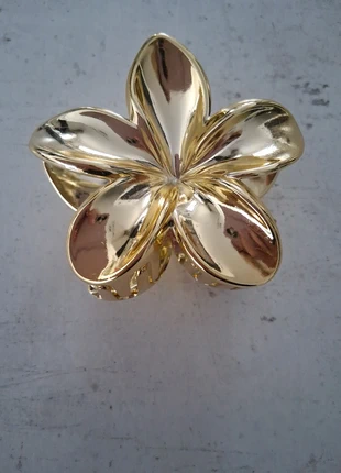 Pince à cheveux 🌸, état: Neuf sans étiquette, 3,00 €, 3,85 € Protection acheteurs incluse