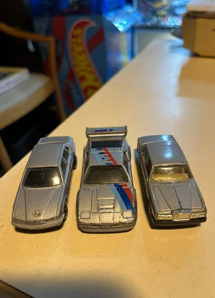 Lot de 3 miniatures Mc toy et edocar bmw et rolls royce, brand: Mc toy, condizioni: Ottime, taglia: 3 anni / 98 cm, €5.00, €5.95 include la Protezione acquisti