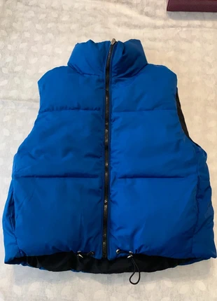 Doudoune sans manches réversible bleu et noir bershka - Taille S, marca: Bershka, estado: Muy bueno, tamaño: S / 36 / 8, 8,00 €, 9,10 € Protección al comprador incluida