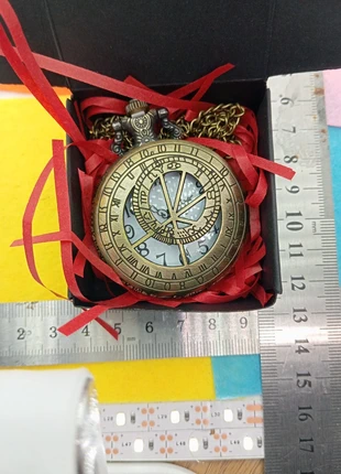 Montre à gousset avec la boîte, marca: Broche.fr, estado: Muito bom, tamanho: 47 mm ou mais, €5.00, €5.95 inclui Proteção do Comprador Pro