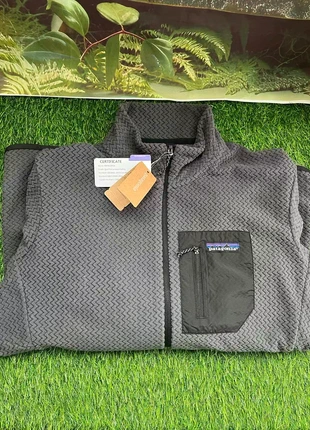Polaire Patagonia gris / Taille L, marque: Patagonia, état: Neuf sans étiquette, taille: L, 55,00 €, 58,45 € Protection acheteurs incluse