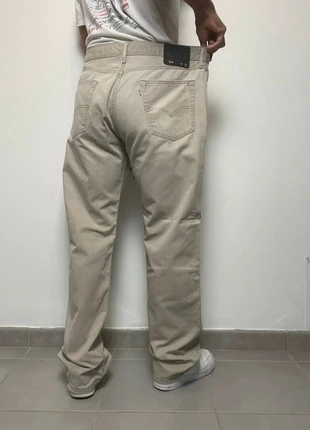 Pentalon Levi’s 514 homme W36 L32 coupe droite couleur beige 100% coton (557), marque: Levi's, état: Très bon état, taille: W36 | FR 46, 29,99 €, 32,19 € Protection acheteurs (Pro) incluse