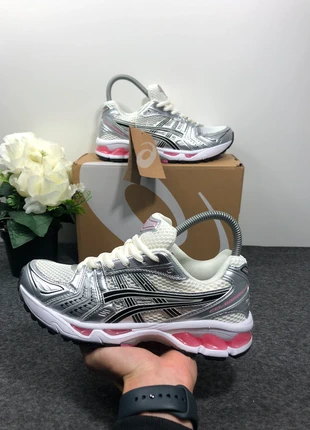 ASICS Gel Kayano 14 silver/white/pink taille 39, marca: Asics, estado: Nuevo con etiquetas, tamaño: 39, 90,00 €, 95,20 € Protección al comprador incluida