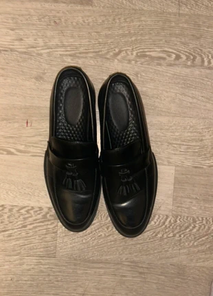 Mocassins noir, marque: Shein, état: Très bon état, taille: 43, 10,00 €, 11,20 € Protection acheteurs incluse