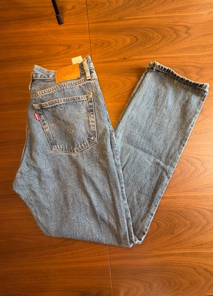 Jean Levi’s 501 Premium W28 L30 – Made in Mexico, marque: Levi's, état: Très bon état, taille: M / 38 / 10, 39,95 €, 42,65 € Protection acheteurs incluse