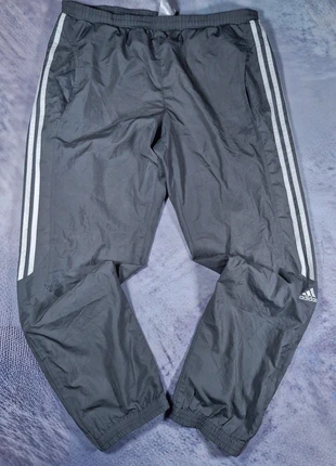 Trackpant Jogging de sport imperméable adidas | Gris | Taille M, marca: adidas, estado: Muito bom, tamanho: M, €15.00, €16.45 inclui Proteção do Comprador